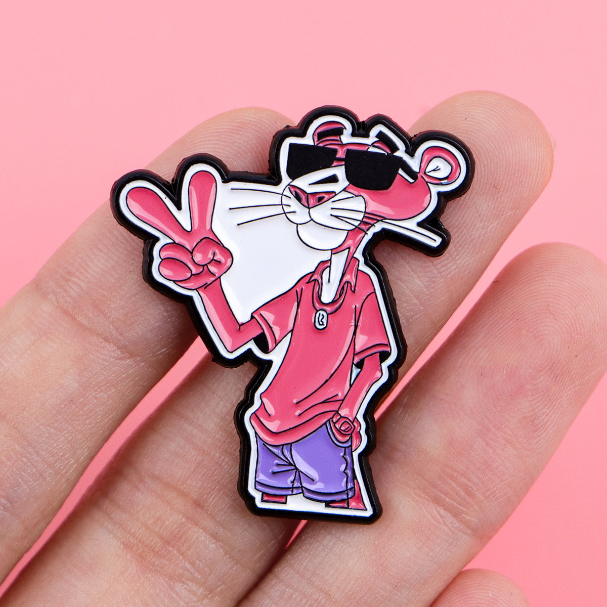 Wholesale Pink cartoon brooch metal badge accessories